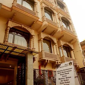 Hotel Rivera Palace ***