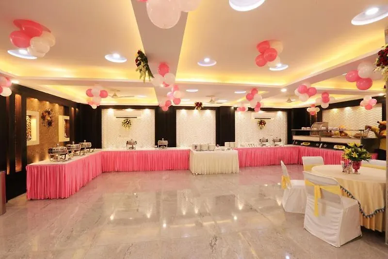 Hotel Arch - Near Aerocity New Delhi 4*,  India