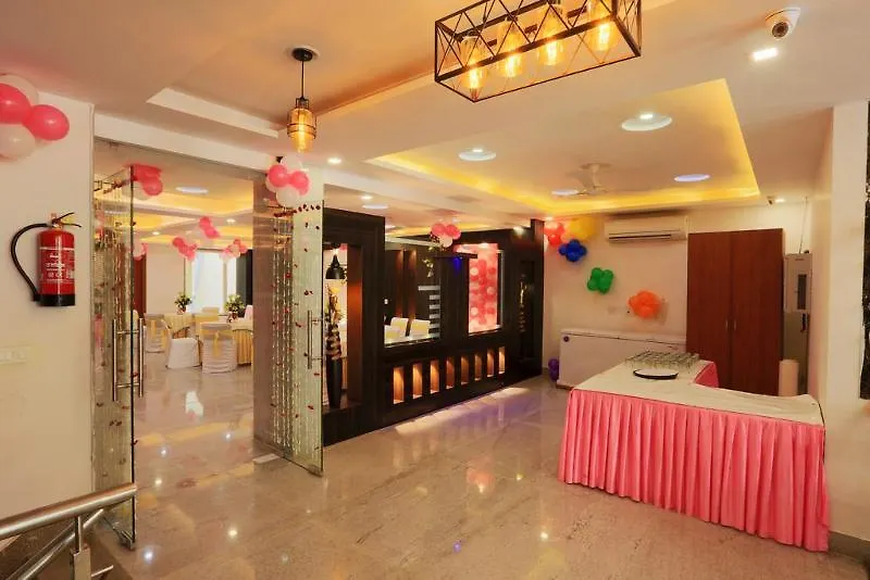 Hotel Arch - Near Aerocity New Delhi India